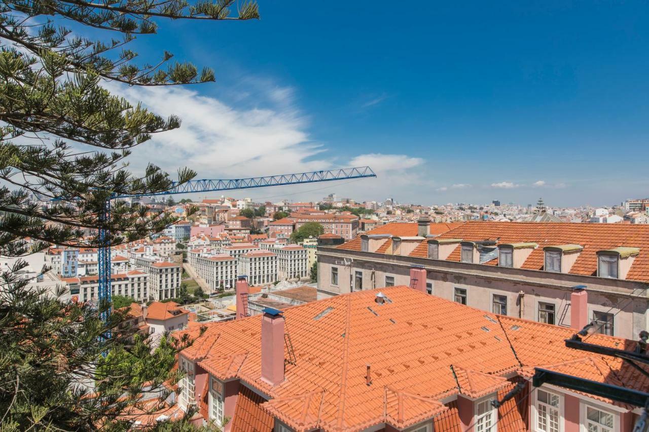 The Castle Life In 3Bdr Apartament Lisbon Exterior photo